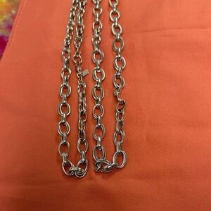 Elegant Silver Chain Necklace